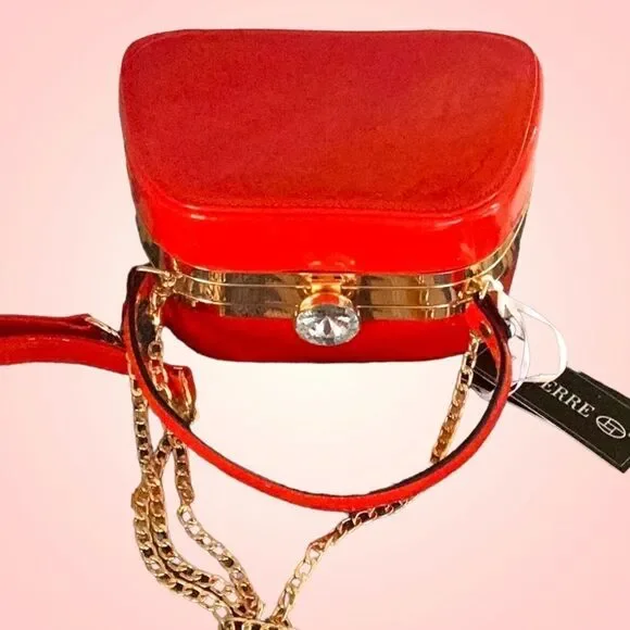 NEW BRIGHT SHINY RED HAND BAG WITH CROSSBODY CHAIN LARGE STONE BLING DECORATION - Picture 10 of 16
